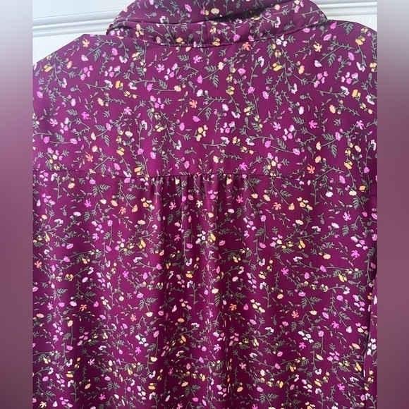 Banana REPUBLIC Floral Tie Neck Blouse - Picture 5 of 7